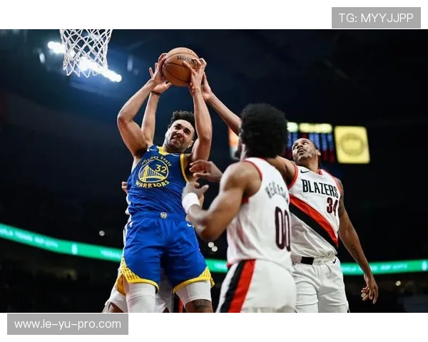 鹈鹕瞄准季后赛突破:年轻核心誓师冲击西部前列 鹈鹕瞄准季后赛突破:年轻核心誓师冲击西部前列